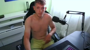 TheGuynextdoor3  16-08-2021 Recorded Video Webcam